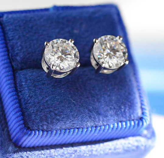 Classic Four Prongs Moissanite Stud Earrings In 14K Gold Settings