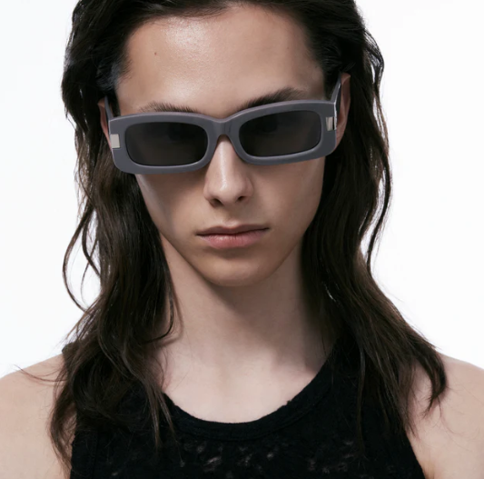 Narrow Frame B Square Sunglasses (dark Grey)