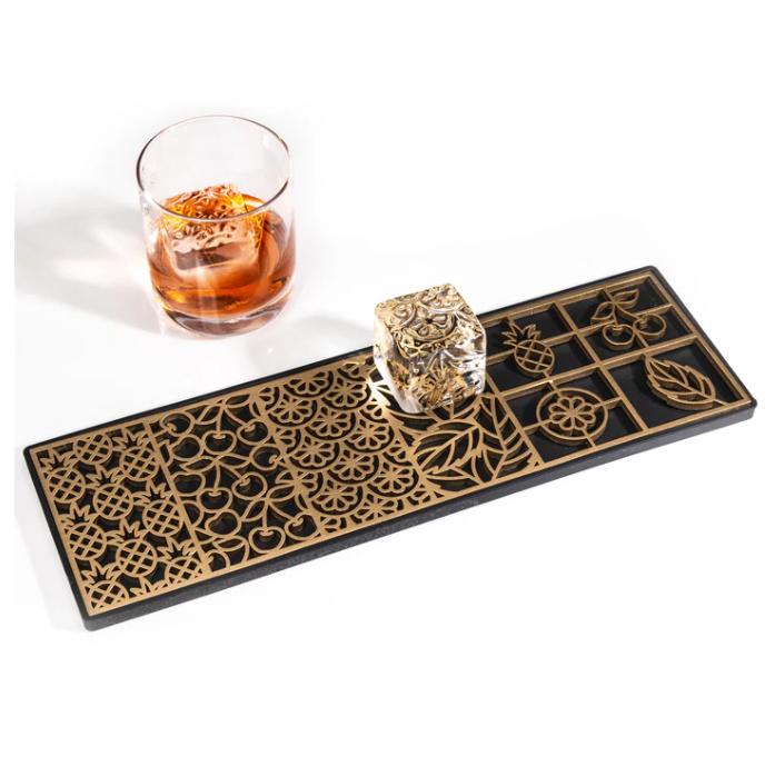 Botanicals Ice Design Tray for Clear Ice Cocktails and Whiskey