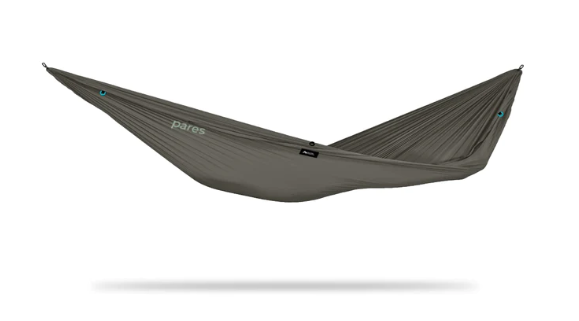 PARES | SPACIOUSLY COMFY CAMPING HAMMOCK WEIGHS 15OZ