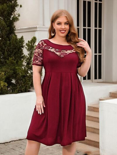 Plus Size Surplice Short Sleeve Mini Dress