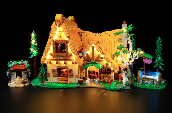 Light Kit for Snow White and the Seven Dwarfs' Cottage 43242