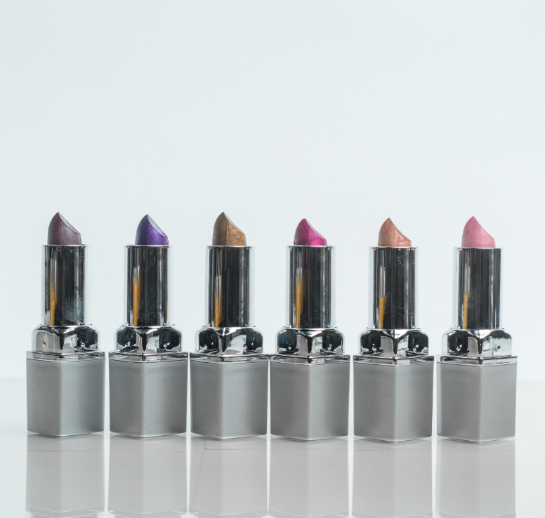 GET 3 LIPSTICKS FOR $45!!!